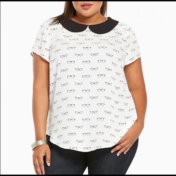 Torrid Black and White Glasses Print Blouse - Picture 1 of 4